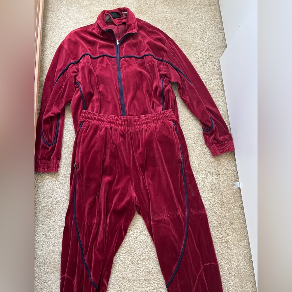 Authentic Sean John (HipHop) Velour/Velvet Tracksuit. Gem